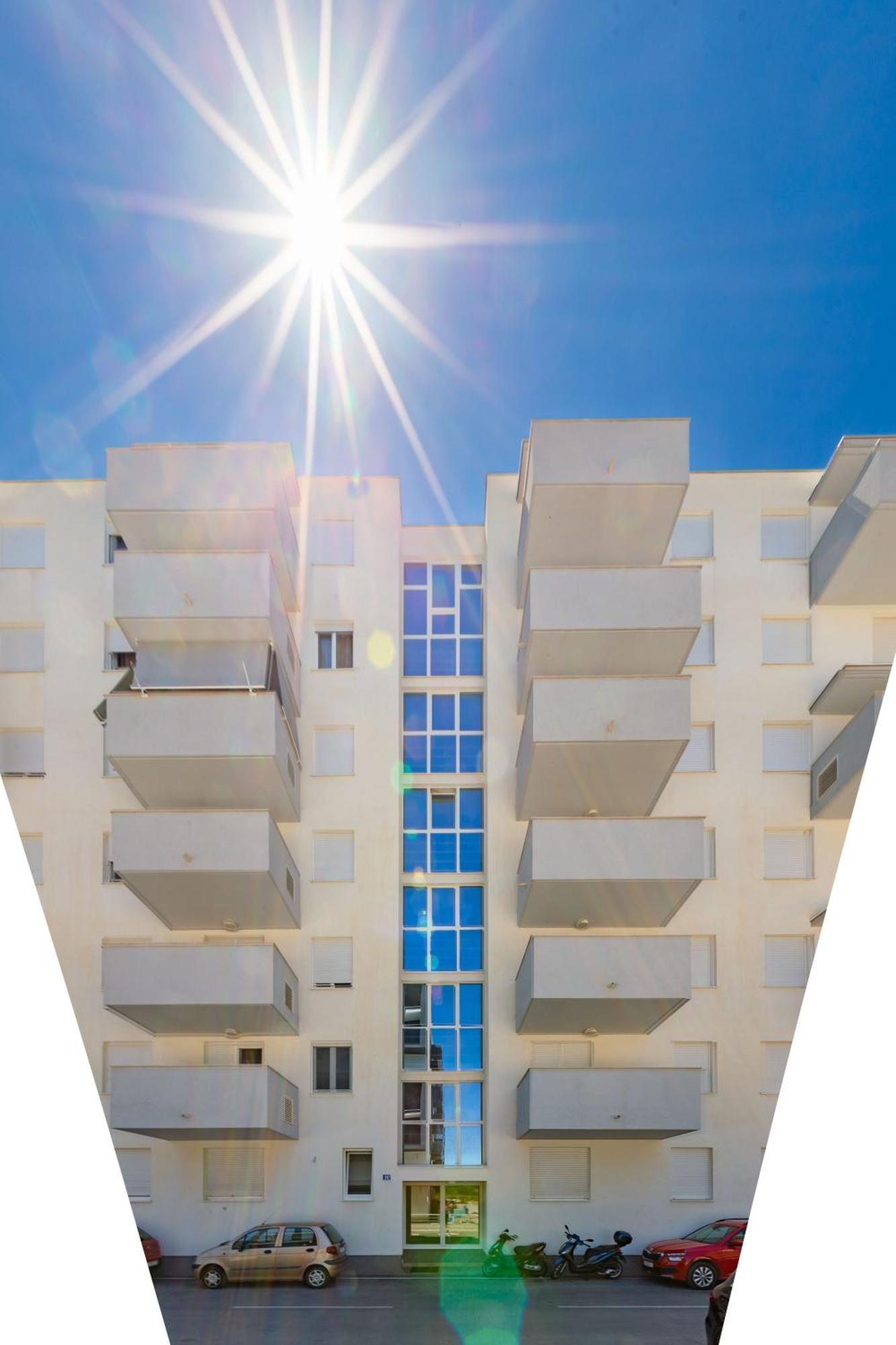 Campanula Apartment With Balcony Задар Екстериор снимка