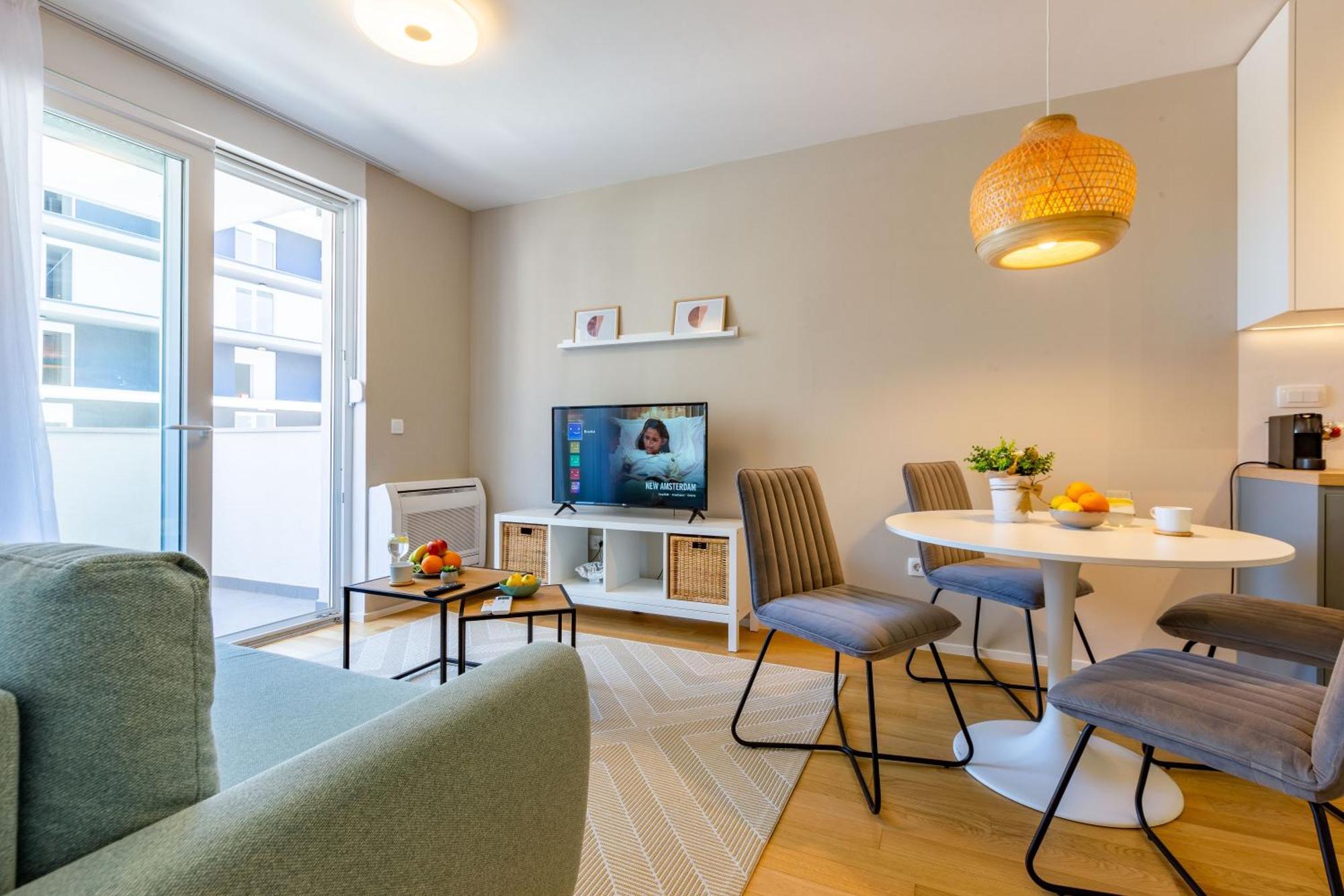 Campanula Apartment With Balcony Задар Екстериор снимка